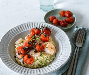 Mediterranes Risotto mit Garnelen