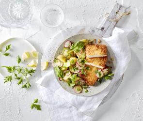 Tofuschnitzel mit Kartoffelsalat