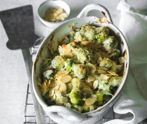 Rosenkohlauflauf mit Speck