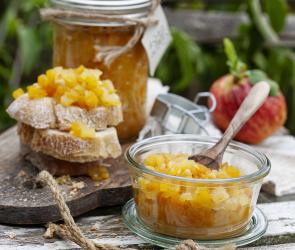 Kürbis-Apfel-Chutney