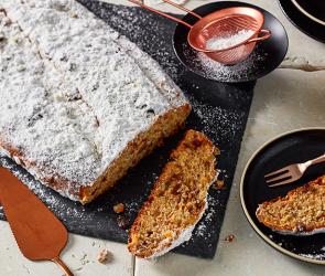 Klassischer Christstollen