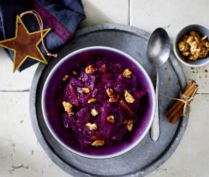 Rotkohl mit Nusscrunch