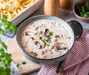 Pilzrahmsauce mit frischen Champignons