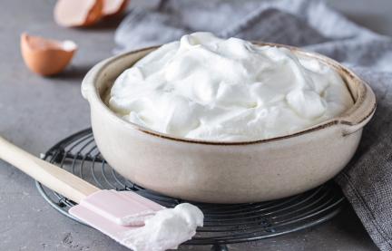 Eischnee im Cookit ganz einfach steif schlagen.