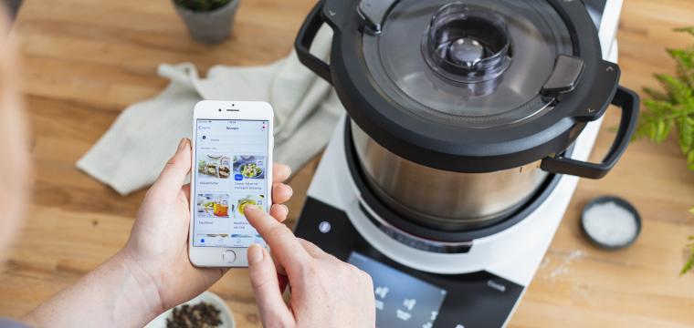 Home Connect App in Benutzung am Cookit
