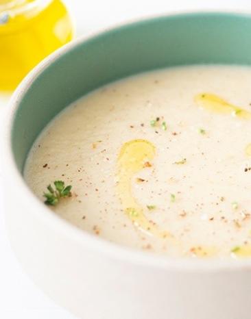 Cremesuppe vom schwarzen Rettich