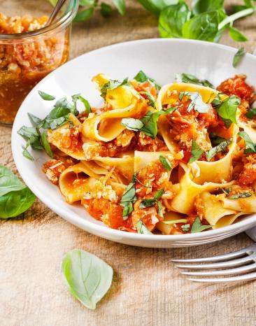 Hähnchen-Bolognese Hähnchen-Bolognese