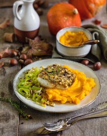 Kabeljau mit Senfkruste und Kürbis-Kartoffelstampf