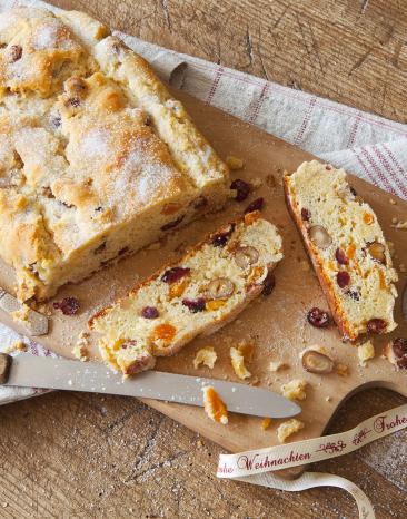 Quarkstollen mit Cranberrys Quarkstollen mit Cranberrys