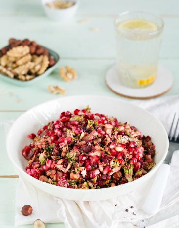 Rote-Bete-Brokkoli-Salat mit Granatapfelkernen