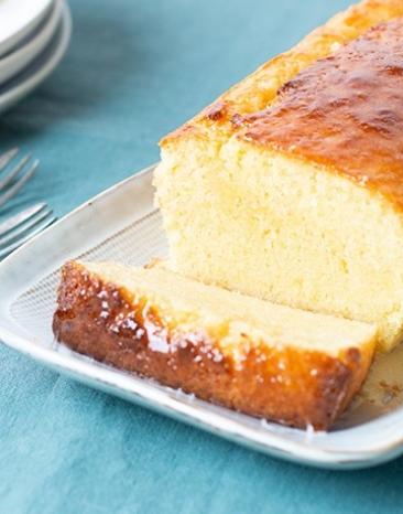 Zitronenkuchen mit Sirup