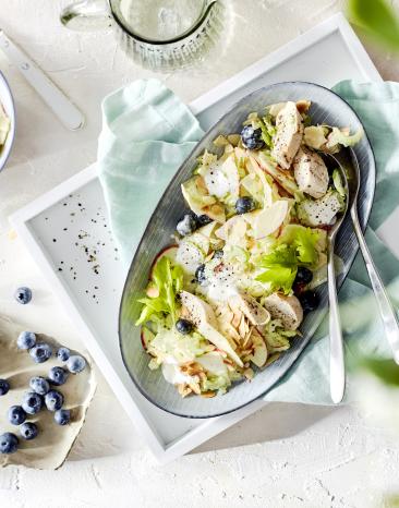 Knackiger Hähnchen-Waldorfsalat