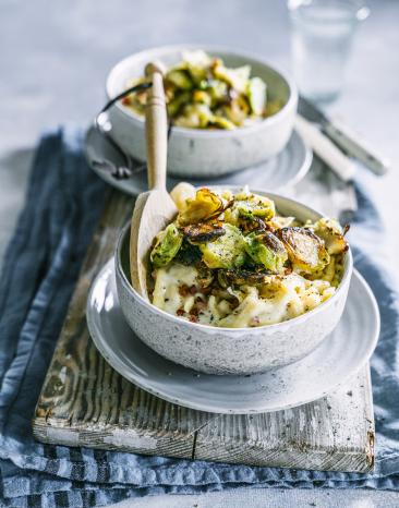 Käsespätzle mit Röst-Rosenkohl