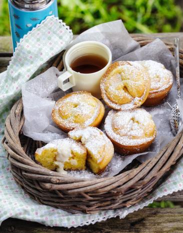 Muffins mit weißem Schokokern