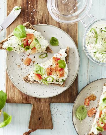 Gemüse-Feta-Aufstrich Gemüse-Feta-Aufstrich