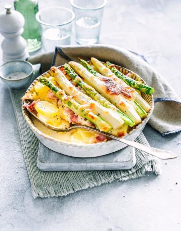 Cremiges Spargel-Kartoffel-Gratin.