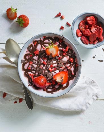 Erdbeer-Schoko-Bowl