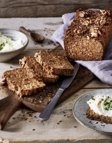Mediterranes Nuss-Brot Mediterranes Nuss-Brot