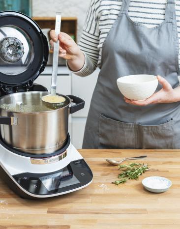 Linsen-, Gemüse- oder klassische Eintöpfe in deinem Cookit zubereiten.