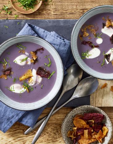 Einfache violette Kartoffelsuppe Einfache violette Kartoffelsuppe