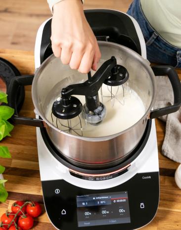 Bechamelsauce für Gemüselasagne im Cookit Bechamelsauce für Gemüselasagne im Cookit