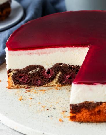 Rotkäppchentorte angeschnnitten