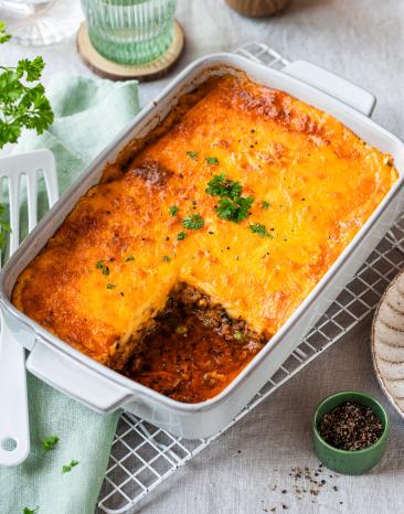 Shepherd's Pie in einer Auflaufform.