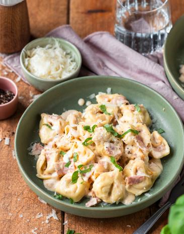 Tortellini alla panna
